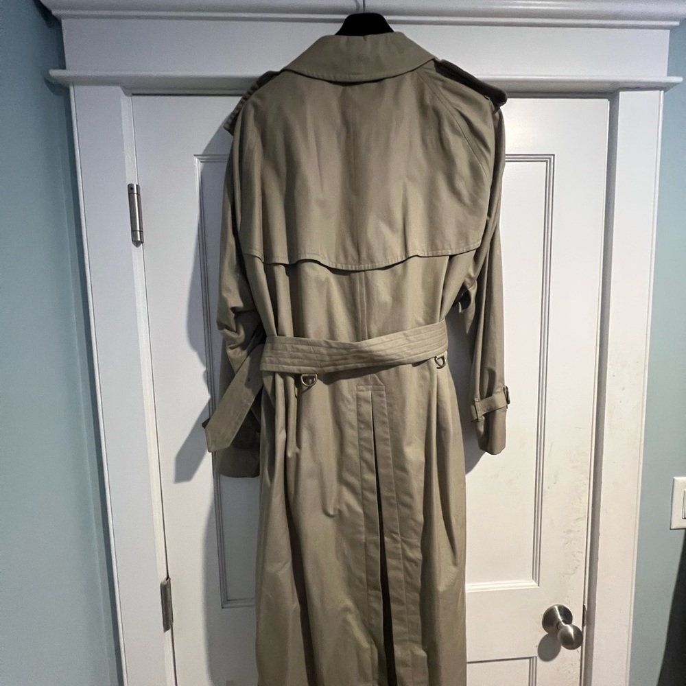 Vintage Burberry Trench with garment bag - UK Sz. 54 Reg. - Picture 10 of 17